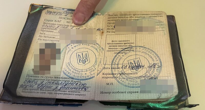 Ukrainian 'draft dodgers' reveal how they avoided going to war