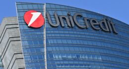 UniCredit tower in the modern district of Porta Nuova in Milan