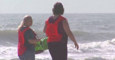 Volunteers tackle beach cleanup in Volusia County after July 4