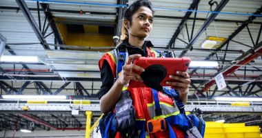 World's biggest retailer will soon have more robots than employees