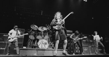 AC/DC Smash Single Reaches A New Peak On Multiple Charts