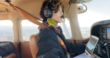 American teen detained in Antarctica after attempting solo flight to all seven continents