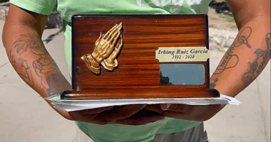 Animal ashes given to patrons of 'fake' crematorium, prosecutor says