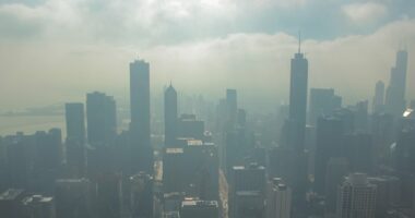 Canadian wildfire smoke triggers US air quality alerts