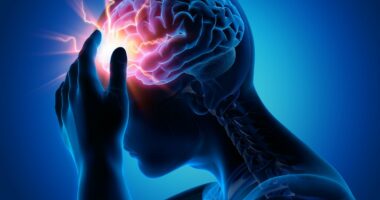 Dirty habit of 18 million Americans linked to 'significant' surge in psychotic episodes