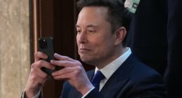 Elon Musk makes shocking announcement to revive early 2010s app