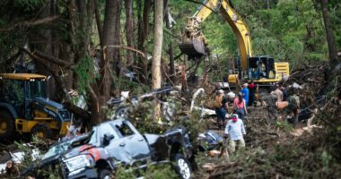 Flash flooding hits New Mexico as Texas recovery efforts continue