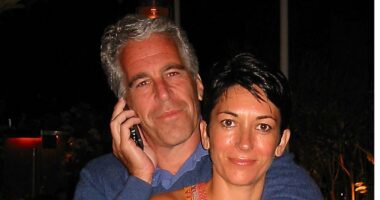 Ghislaine Maxwell faces 'do or die' moment in court as US Government seeks to block retrial bid