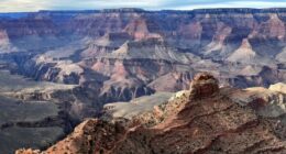 Grand Canyon hiker dies after abandoning path due to extreme heat