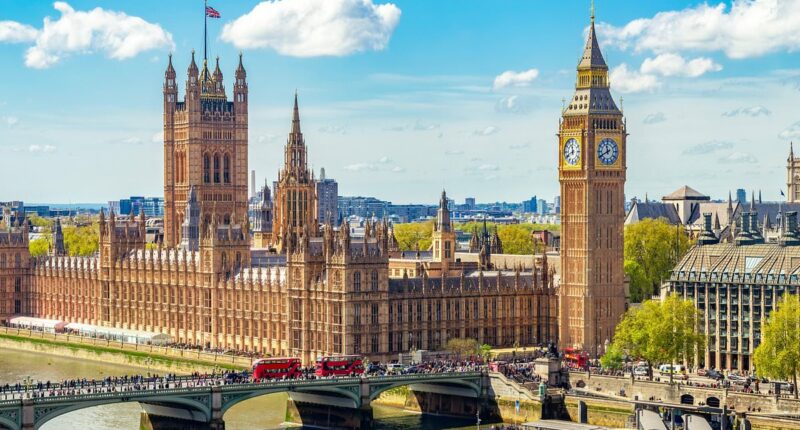 How to invest in gilts direct: You can buy and hold, or try to exploit the tax perks - here's what you need to know