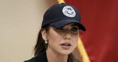 Kristi Noem facing criticism for federal response to floods