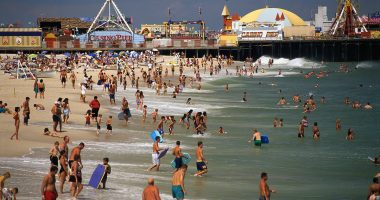 Officials expand beach closures on July 4 due to hidden deadly bacteria