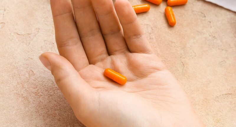 Popular supplement taken by millions of Americans leaves woman HOSPITALIZED for liver damage