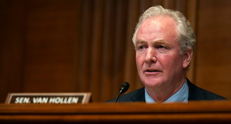 Senate committee votes to block Trump FBI headquarters move