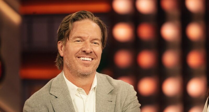 TV mogul defends same-sex couple after preacher's criticism
