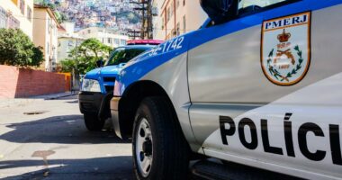 Teenager attacks children in a school in Brazil, killing a nine-year-old