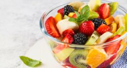 Top nutrition expert reveals the fruits you should NEVER eat for breakfast: 'This is going to disappoint a lot of people'