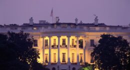 Trump administration to construct ballroom in White House
