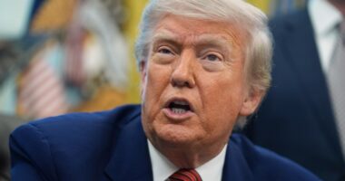 Trump announces 30% tariffs against EU, Mexico to begin August 1