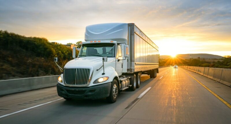 Trump scraps Obama-era proposal to limit truck speeds