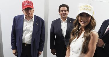 Trump teams up with ICE Barbie Kristi Noem to float a prosecution of CNN for ICE app report