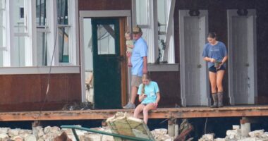 Trump to survey Texas flooding damage amid scrutiny over FEMA cuts
