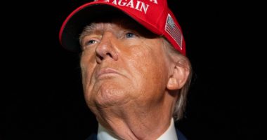 Trump's tax cuts: Who will it benefit?