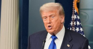 Trump's threat to Republicans who go against him