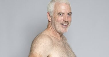 When I lost 3 STONE in 3 WEEKS through a free method better than any fat jab, I reversed my pre-diabetes. So did I put it back on? Six months on DONAL MACINTYRE reveals all... and says anyone can do it