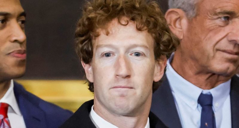 Zuckerberg reportedly kicked out of Oval Office after White House tour