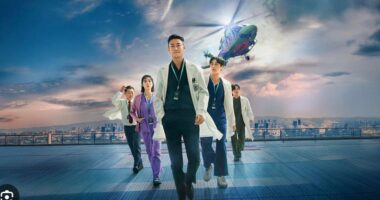 ‘When Life Gives You Tangerines’ And ‘Trauma Code’ Win Blue Dragon Awards