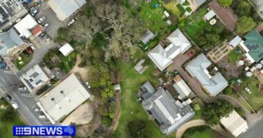 'I thought it was a bomb': Adelaide Hills rattled by earthquake