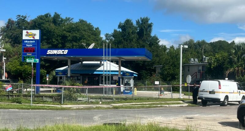 3 injured in Jacksonville gas station shooting
