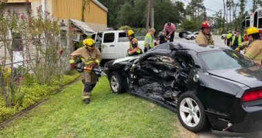 3 injured in crash, truck hits building in Burton