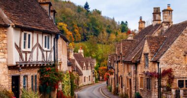 Americans in the Cotswolds have a strong message for JD Vance