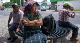 As Guatemalan kids sit in planes on tarmac, judge orders they stay in the US _ for now