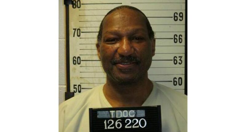 Attorney says heart device did not shock Tennessee man in execution who said he was 'hurting so bad'