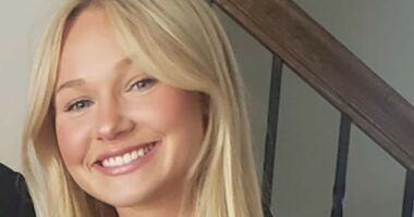 BEAUTIFUL CO-ED FOUND IN POOL OF BLOOD, USC FRATERNITY ROW NEIGHBORHOOD