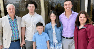 College student’s parents killed, siblings injured in crash on school drop-off trip