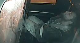 Cop sent intimate texts while suspect died in back of his car