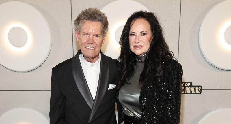 Country star's wife defied doctors orders to 'pull the plug'