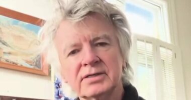 Crowded House singer blasts claims he had 'erectile dysfunction'