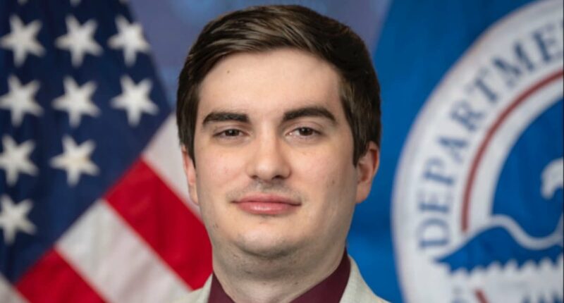 DHS stands by staffer who likened conservative struggles to slavery