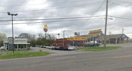 Decapitated body discovered near Nashville Waffle House