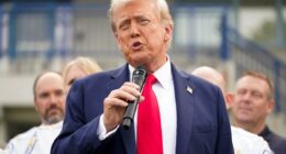 Donald Trump set to make announcement from White House Oval Office