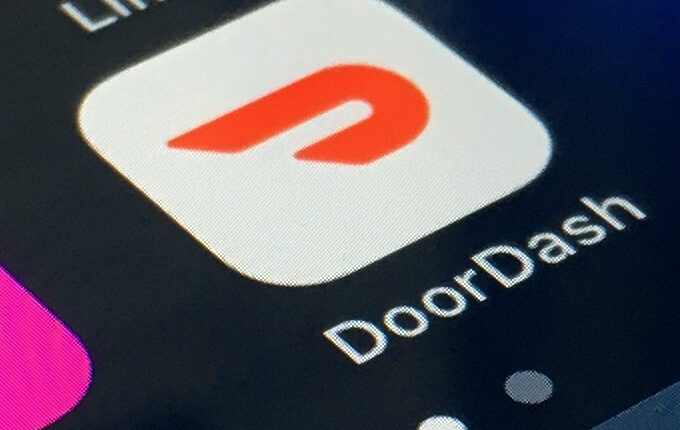 DoorDash customer allegedly causes $10K in damage to driver's car