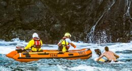 Dramatic moment lifeboat heroes save dog after family cut off by tide