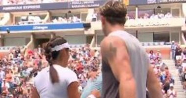 Emma Raducanu shares awkward exchange at the net with Jack Draper