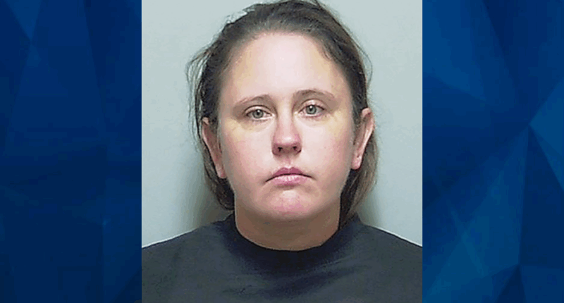 Florida Mother Abandons Child, Emaciated Dogs for 2-Week Trip to Vegas