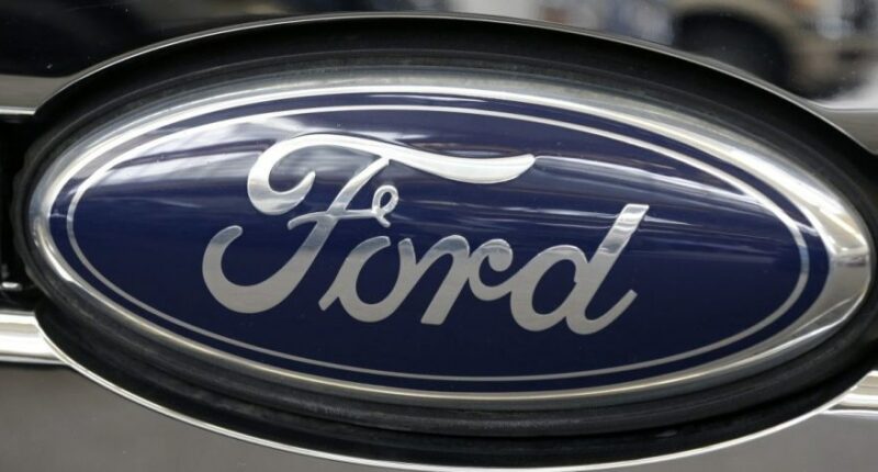Ford recalls 355K+ trucks over instrument panel error: NHTSA 